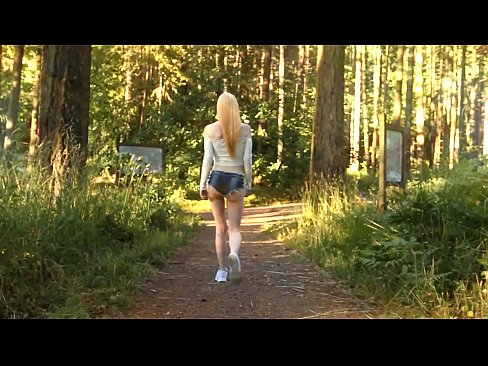 ❤️ Moaie frou beweecht stadich, net neaken video ️❌ Porno op fy.dreamypassionjourney.ru